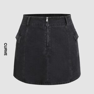 DENIM SOLID ZIP UP POCKET CARGO SKIRT CURVE & PLUS NWOT